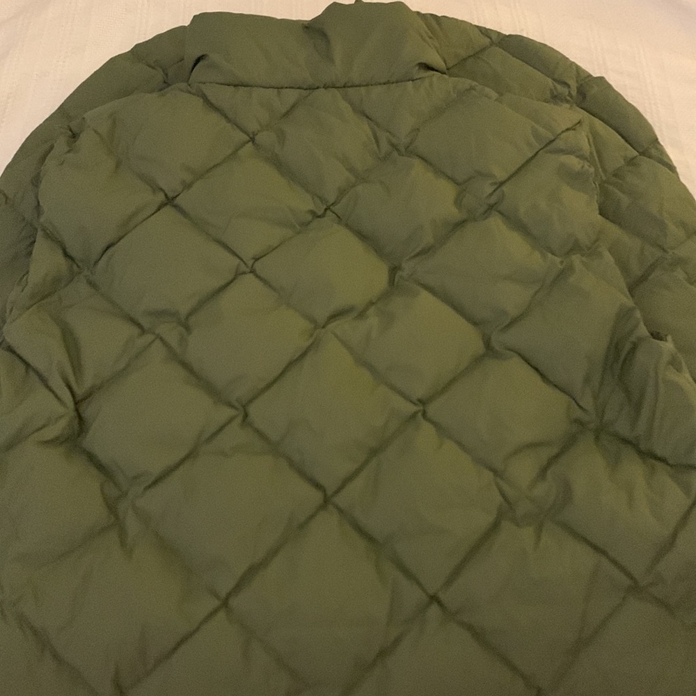 NEW nap Buttoned Sleeveless Puffer Coat - Picture 3 of 13